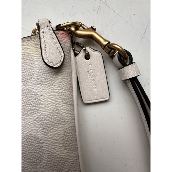 Coach Small Wristlet / Wallet In Signature Canvas With Snowman (tiny flaws) Xmas - Picture 8 of 8